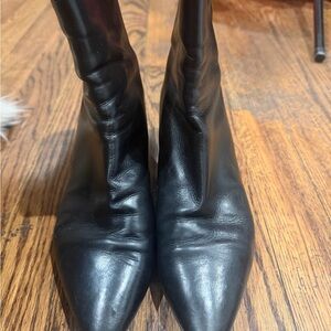 Stuart Weitzman Elegant Black Women's Boots
